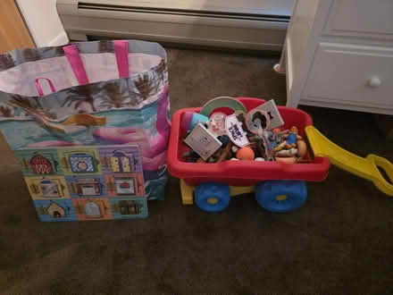 Photo of free Wagon & toddler toys (Ballston Lake) #1