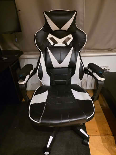 Photo of free Gaming Chair (NW10) #2