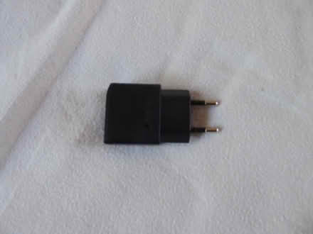 Photo of free USB EU power adapter (Nailsworth) #1