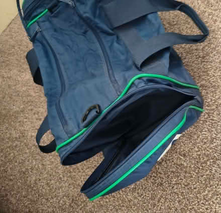 Photo of free Puma sports Holdall / Bag (West End LA3) #4