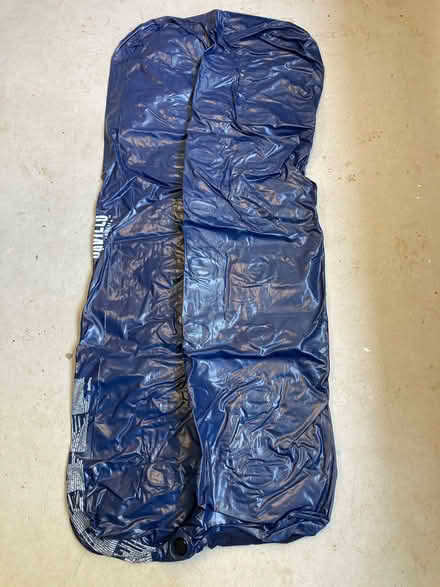 Photo of free 1 Double and 1 Single Air Mattress (Walton Manor OX2) #4