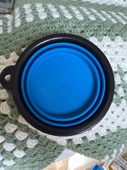 Photo of free Small collapsible bowl (Oxford - OX4) #1