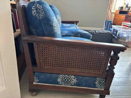 Photo of free Sofa and 2 chairs (Wimbledon, near station) #2