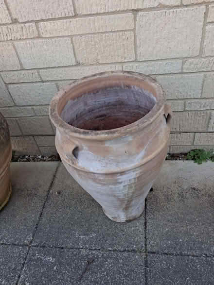 Photo of free terracotta pots (Hilperton BA14) #3
