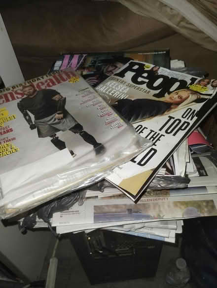 Photo of free Stack of magazines and newspaper (Lomas & Eubank area) #1