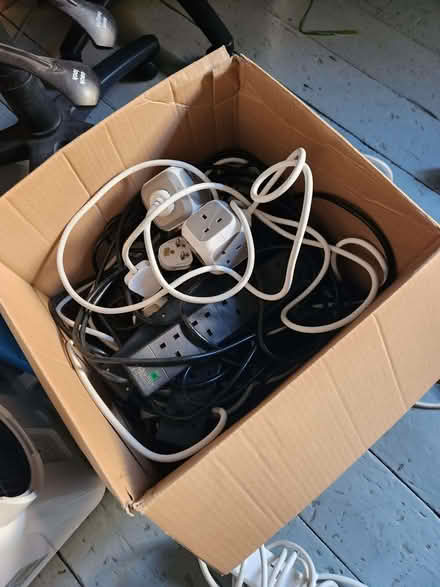 Photo of free Extension cords (Shoreditch E2) #1