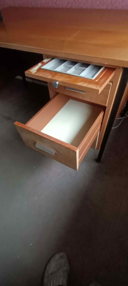 Photo of free work desk (Farnborough BR6) #3