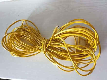 Photo of free 25M (approx) CAT 5 Computer Network Cable (Amersham HP7) #1