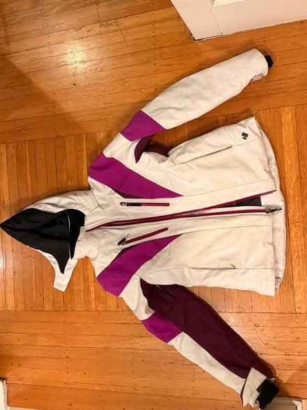 Photo of free Women’s Jacket (Piedmont) #1