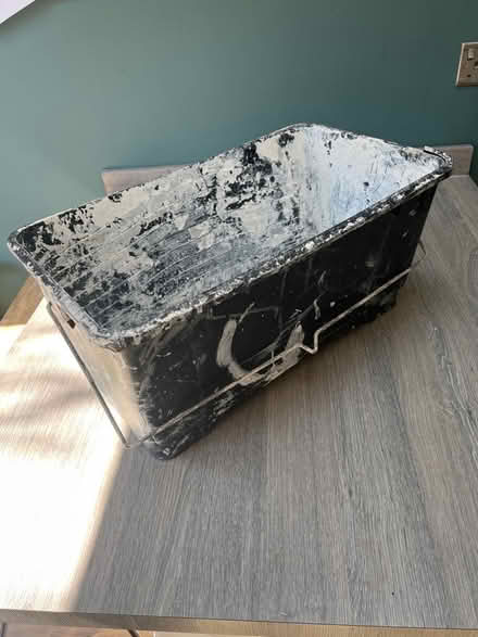 Photo of free Large Paint Scuttle. Used. (Southsea PO4) #1