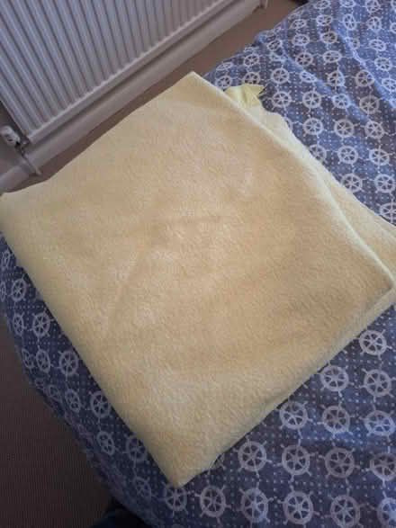 Photo of free Yellow blanket (Dronfield Woodhouse S18) #1