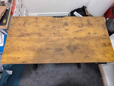 Photo of free Rising desk (Crouch End N8) #2