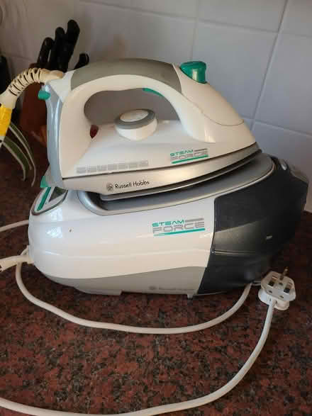 Photo of free Steam iron (Eltham SE9) #1