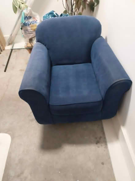 Photo of free Navy blue armchair (N8 near fire station) #1