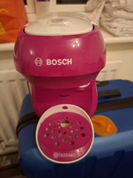Photo of free Bosh Tassimo coffee machine (St Nicholas SG1) #1