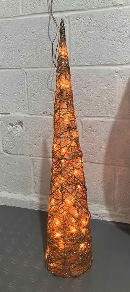 Photo of free Wicker/Rattan Xmas Tree with Lights (Strawberry Hill TW2) #1