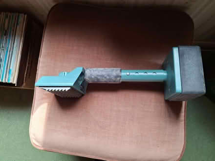 Photo of free Carpet Stretcher Tool (Brighton Hill RG22) #4