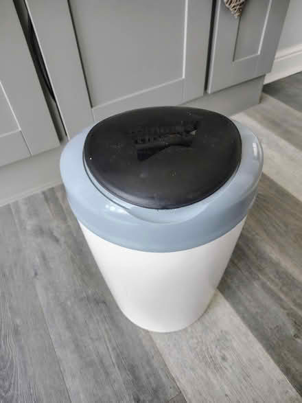 Photo of free Tommee Tippee Nappy Bin (CM11) #1