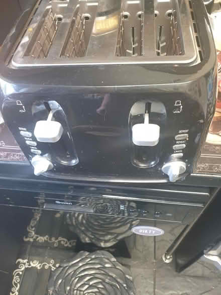 Photo of free Toaster (Potters bar herts EN6) #1