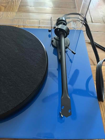 Photo of free record player -needs repair to work (Kensington Brooklyn) #2