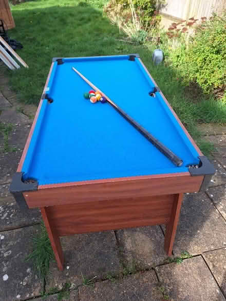 Photo of free Small snooker table (Tilehurst RG31) #1