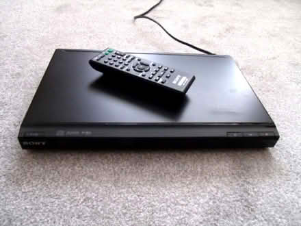 Photo of free Sony DVD. NEEDS TV WITH SCART (west felton, SY11) #1