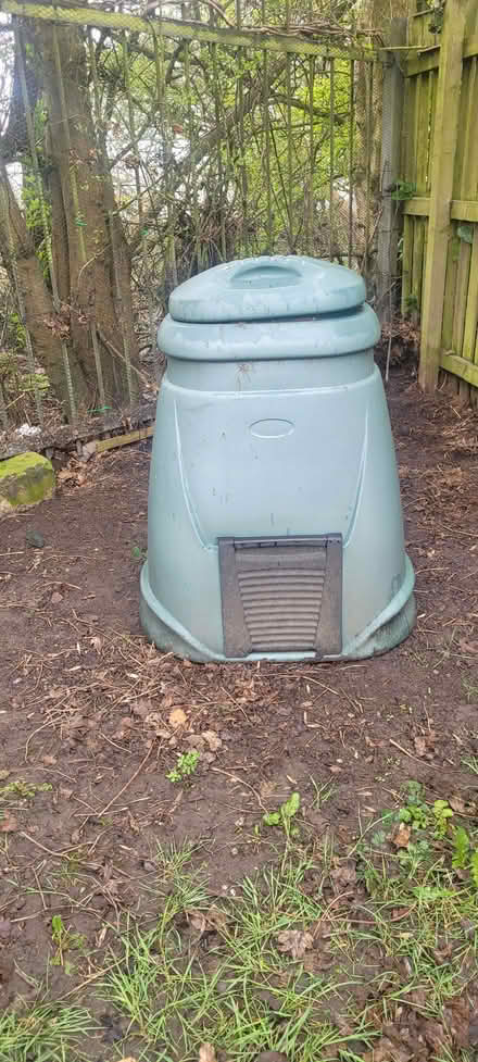 Photo of free Garden Compost Bin (BD4) #3