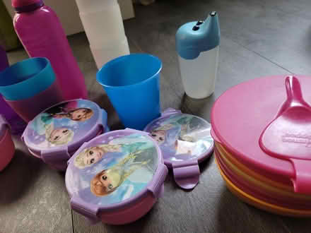 Photo of free Plastic cups, food bowls, sip cups (Tamworth) #2