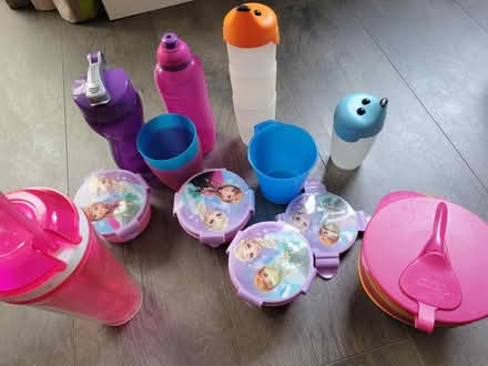 Photo of free Plastic cups, food bowls, sip cups (Tamworth) #1