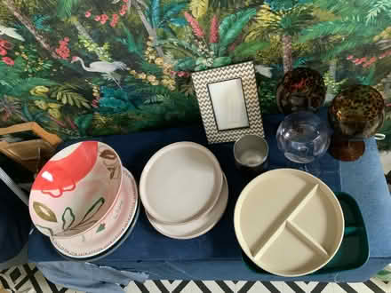 Photo of free Gin glasses bowl dinner plates photo frame bundle (Greenwich SE10) #1