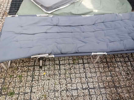 Photo of free Light Folding bed good for garden (Wimbledon SW19) #1