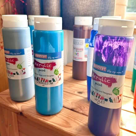 Photo of free 500ml bottles of Acrylic Paint (Chipping Norton OX7) #2