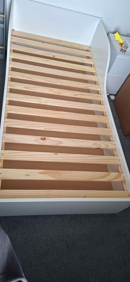 Photo of free Children's bed frame with drawer (Toddington BN17) #4