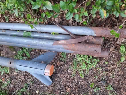 Photo of free TP swing set (Nottingham Stapleford NG9) #2