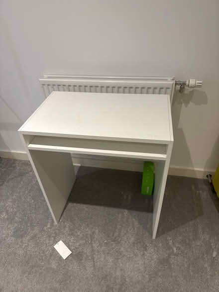 Photo of free White IKEA desk (Edgware HA8) #1