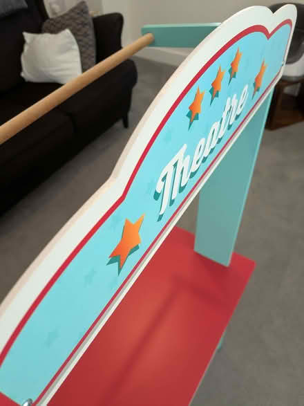 Photo of free Pretend market stall (shop) / puppet theatre (North West Leicestershire LE67) #4