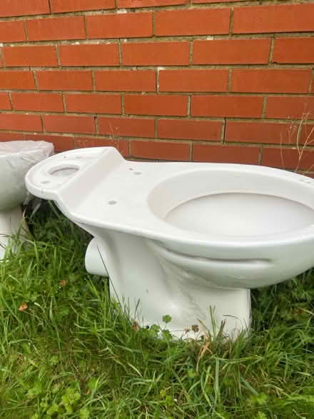 Photo of free toilets -construction leftover (OX5) #3