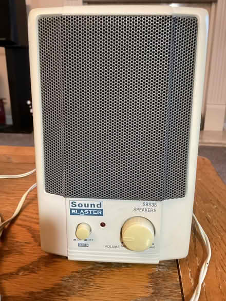 Photo of free Vintage Sound Blaster SBS38 Computer Speakers (The Hythe, Maldon CM9) #2