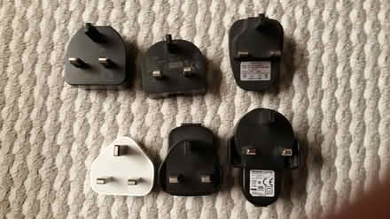 Photo of free USB chargers for phones and tablets (Merton Rise RG24) #1