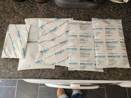 Photo of free Reusable gel ice packs (CT19) #2
