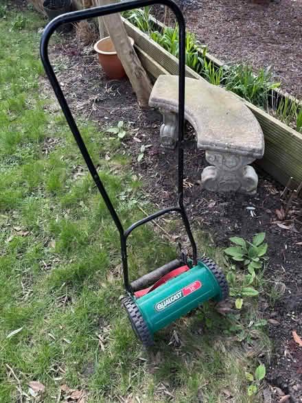 Photo of free Qualcast Panther 30 Hand Push Lawnmower (Wokingham RG40) #1