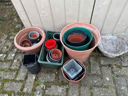 Photo of free Plastic plant pots and small hanging basket (Poringland NR14) #1