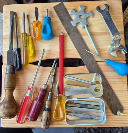 Photo of free Screwdrivers etc (Bridge Of Earn PH2) #1
