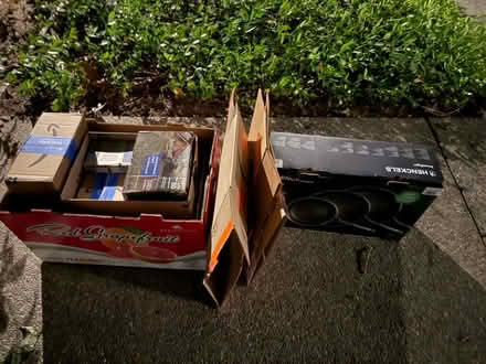 Photo of free Assorted cardboard boxes (Valencia Avenue, Sunnyvale) #4