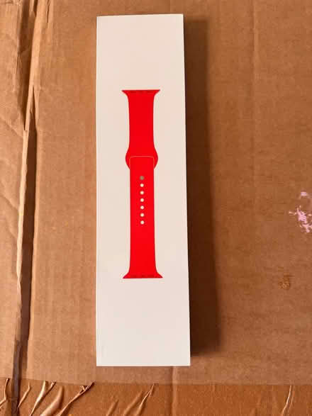 Photo of free Apple Watch Strap New Unopened (Sonning Common RG4) #2