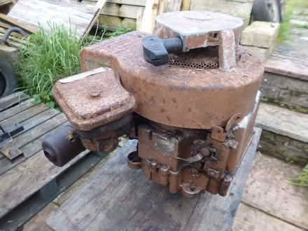 Photo of free Briggs & Stratton lawnmower engine (Patchway BS34) #1