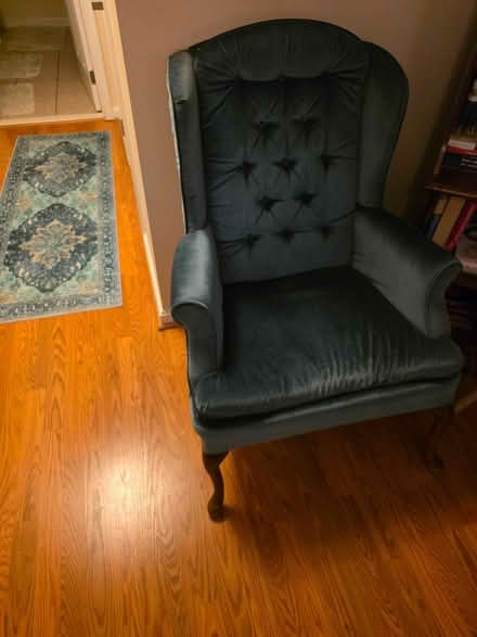 Photo of free Teal Reading Chair (Essex, Md) #1