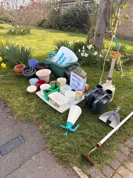 Photo of free Gardening Pots & Misc (Sonning Common RG4) #2