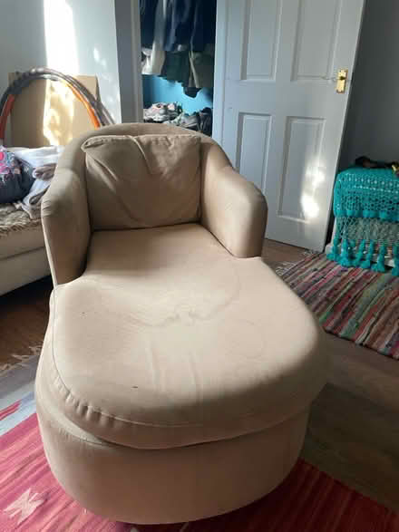 Photo of free Chaise longue (M21 Chorlton) #2