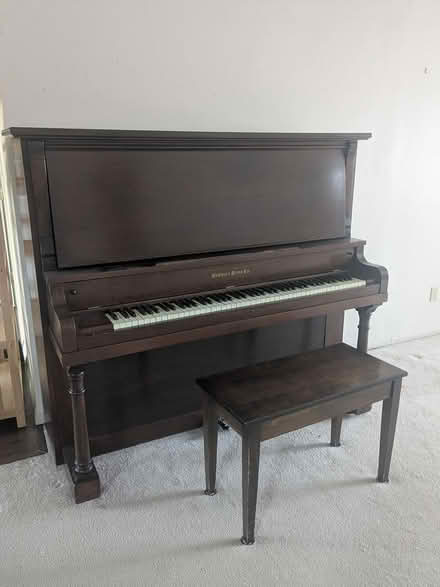 Photo of free Gorgeous antique upright piano (East Side) #1